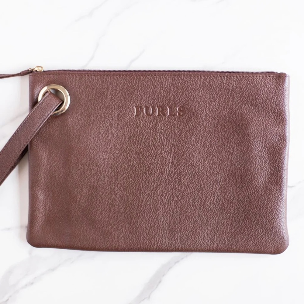 FURLS BLAIR LEATHER HOOK CLUTCH